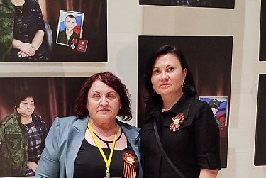 Открылась фотовыставка «Цена мирного неба»